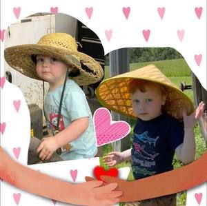 Meet your Posher, Carolyn